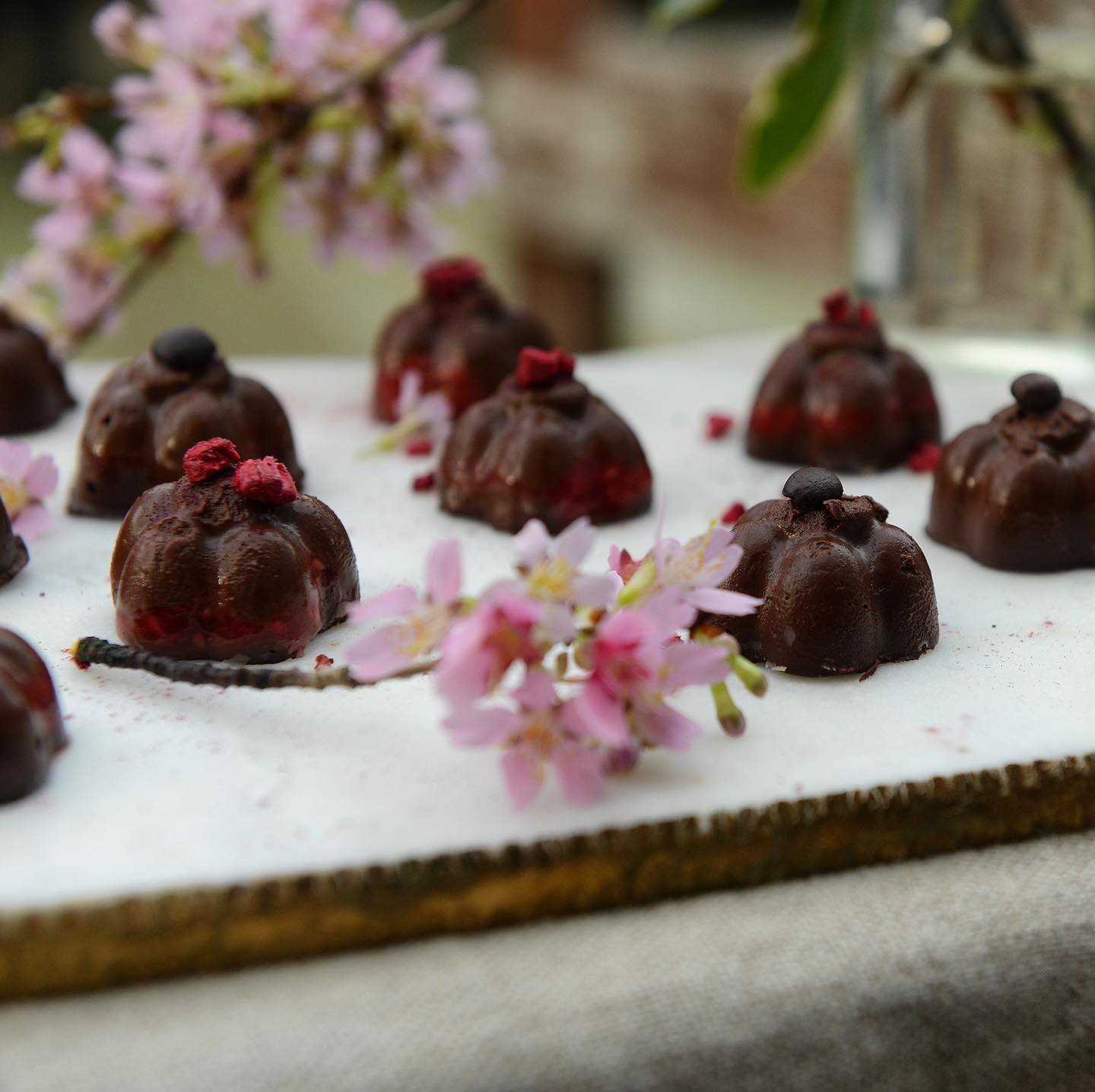 Vegan Coffee "Nutella" and Berries Filled Chocolate Flowers