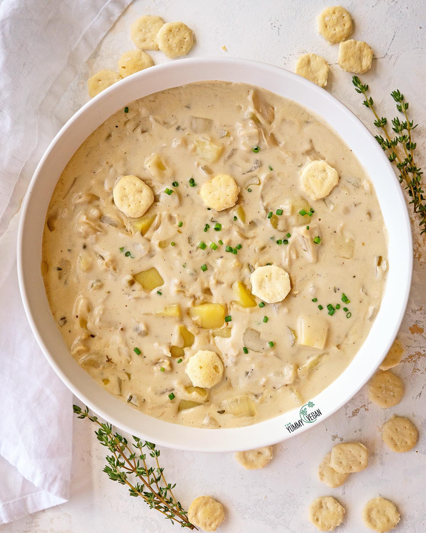 Creamy Vegan New England Clam Chowder