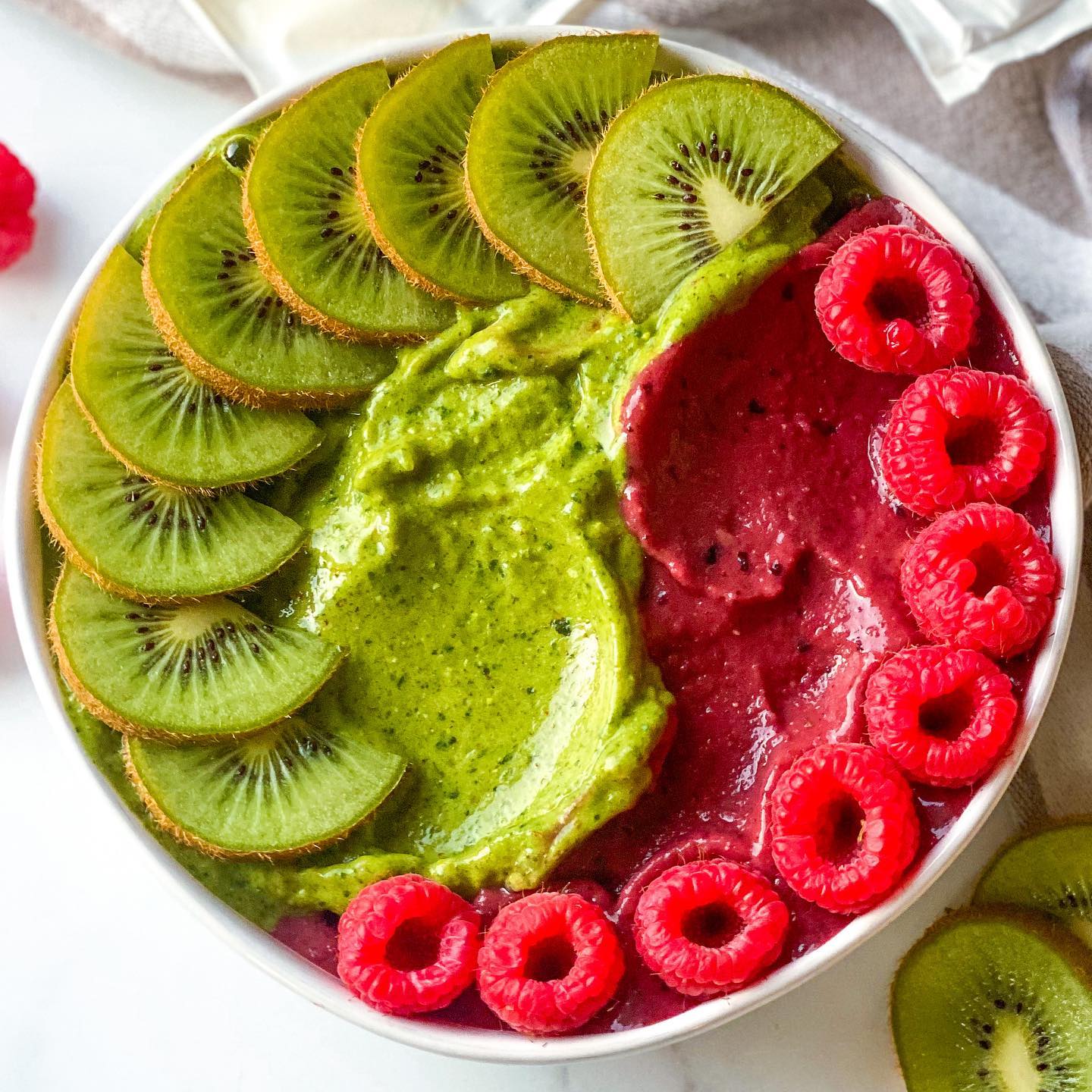 Festive Superfood Holiday Smoothie Bowl