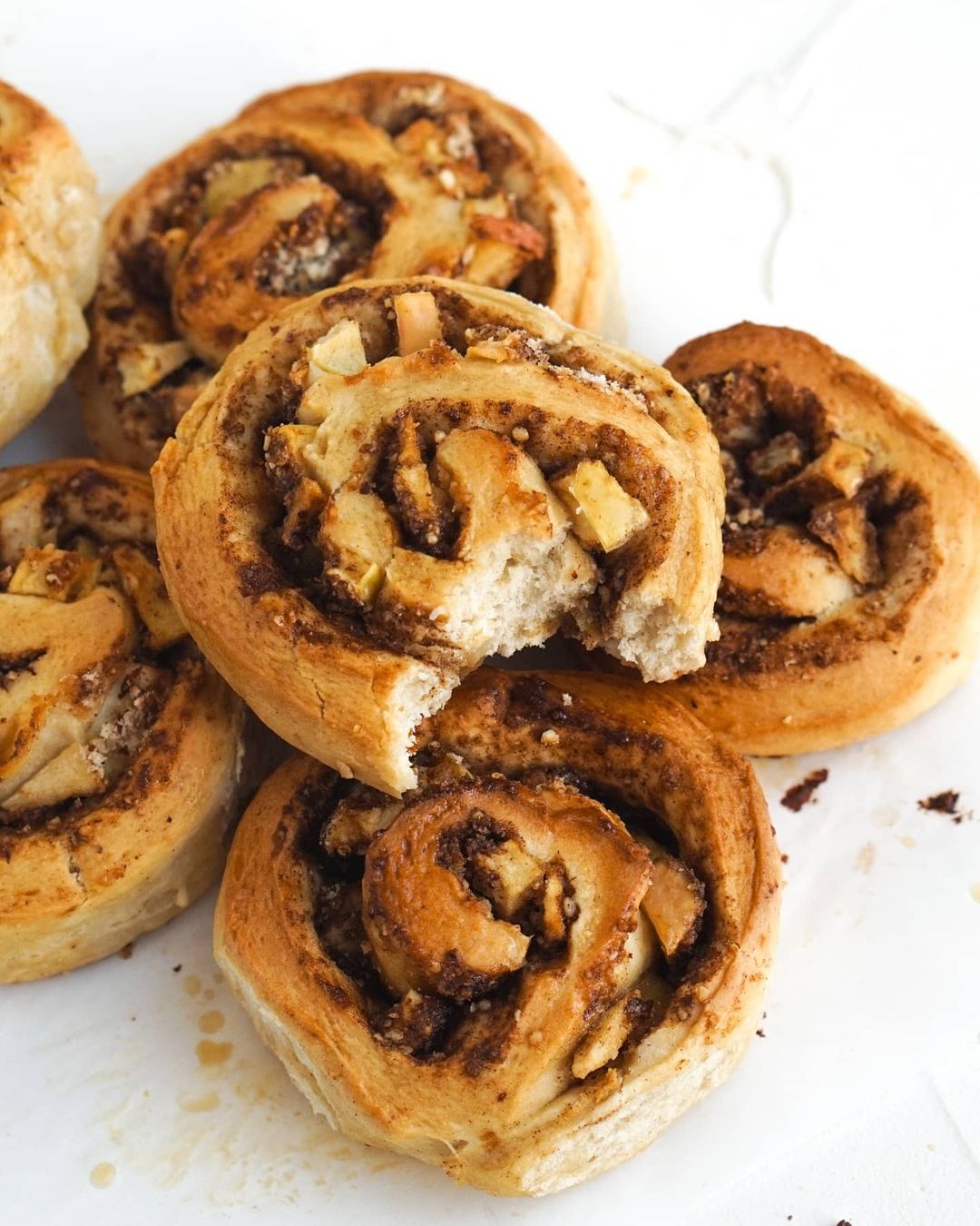 Apple Cinnamon Nut Rolls