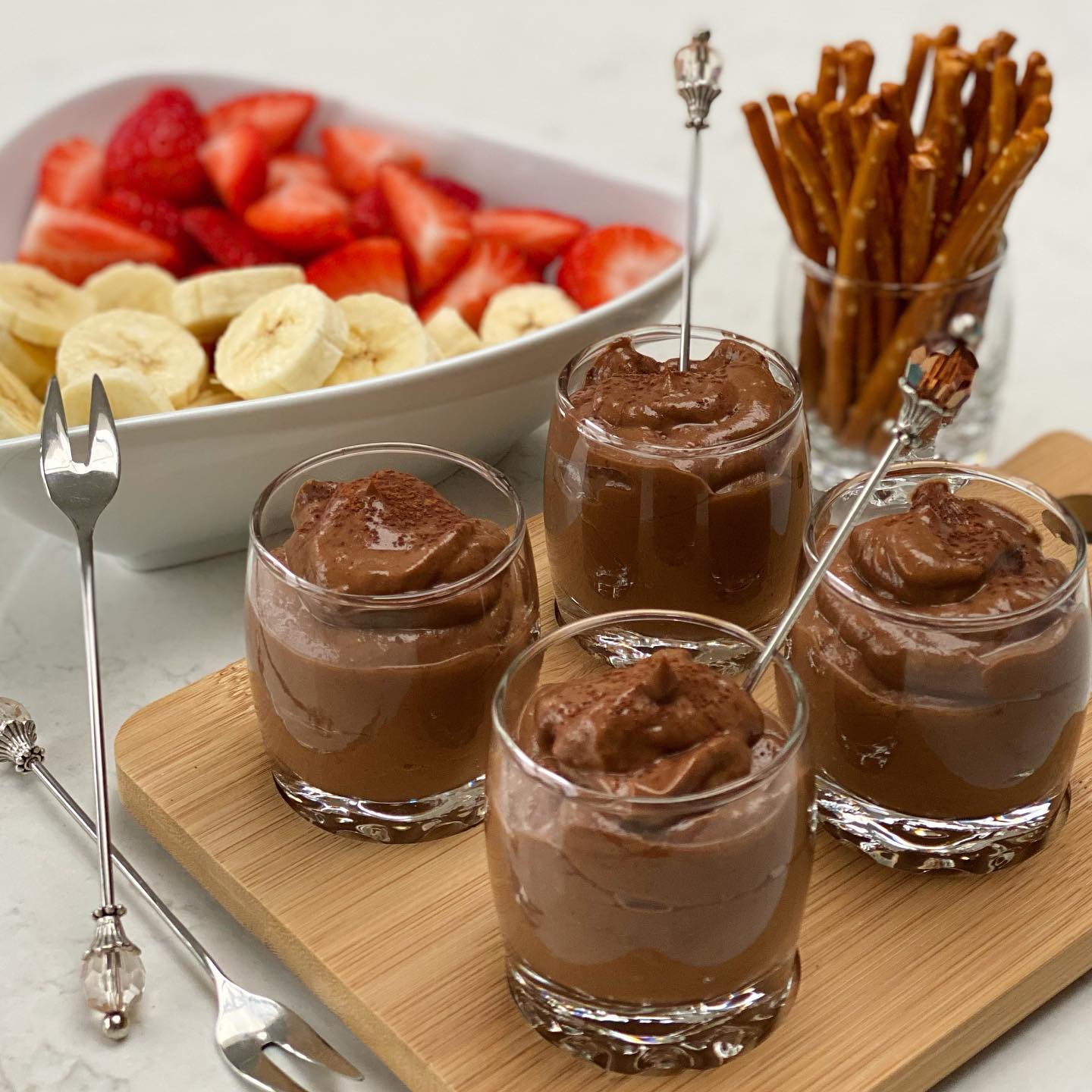 Homemade Chocolate Avocado Pots