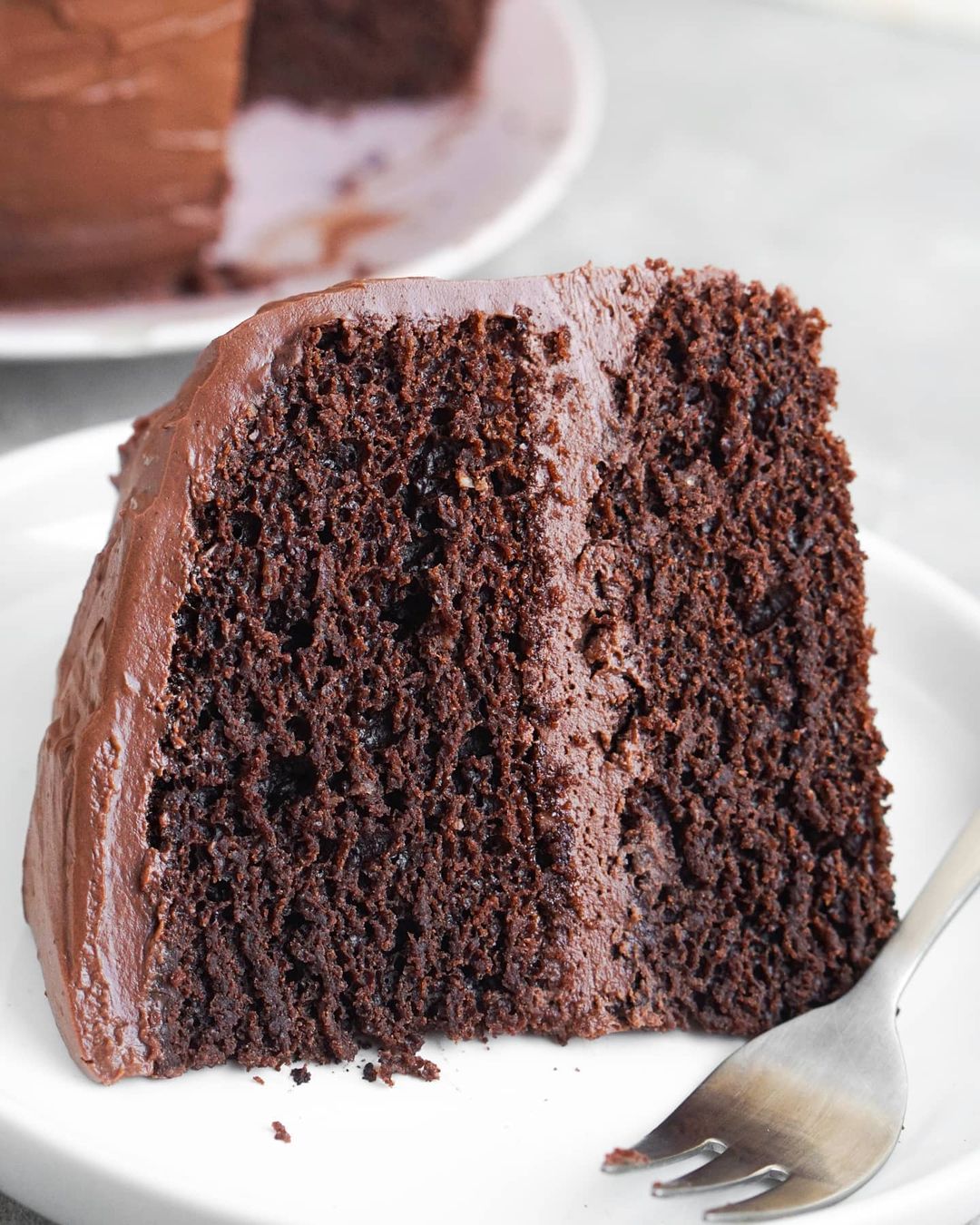 Nut-Chocolate Mousse Cake