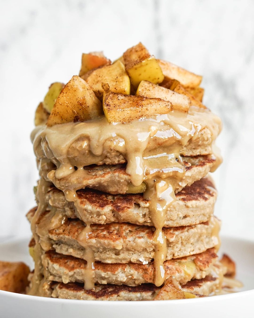 Healthy Vegan Apple Pancakes