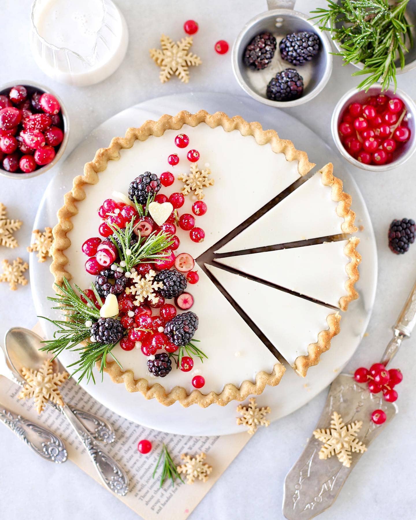 Festive Vegan Cranberry White Chocolate Tart