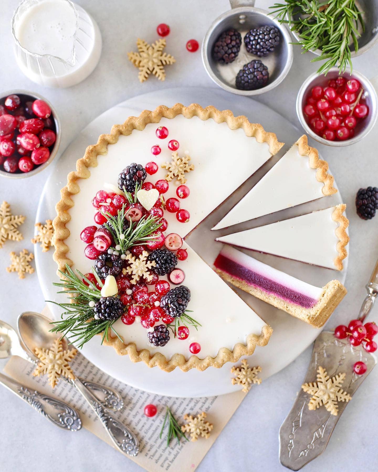 Festive Vegan Cranberry White Chocolate Tart