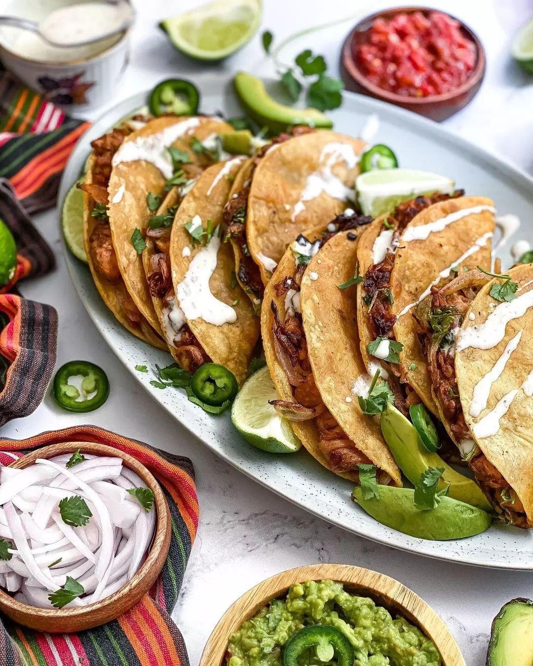 Crispy Jackfruit Tacos