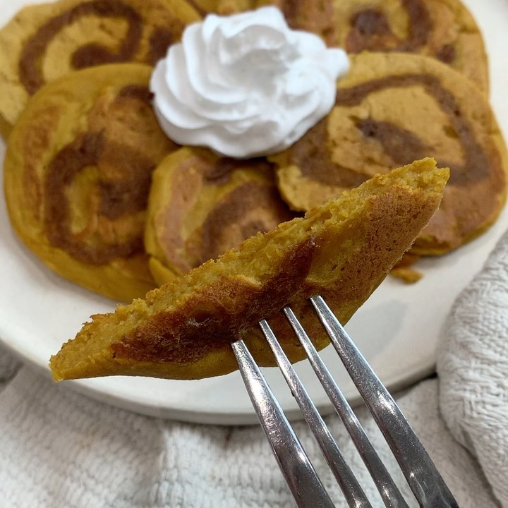 Pumpkin Spice Cinnamon Biscoff Swirl Pancakes