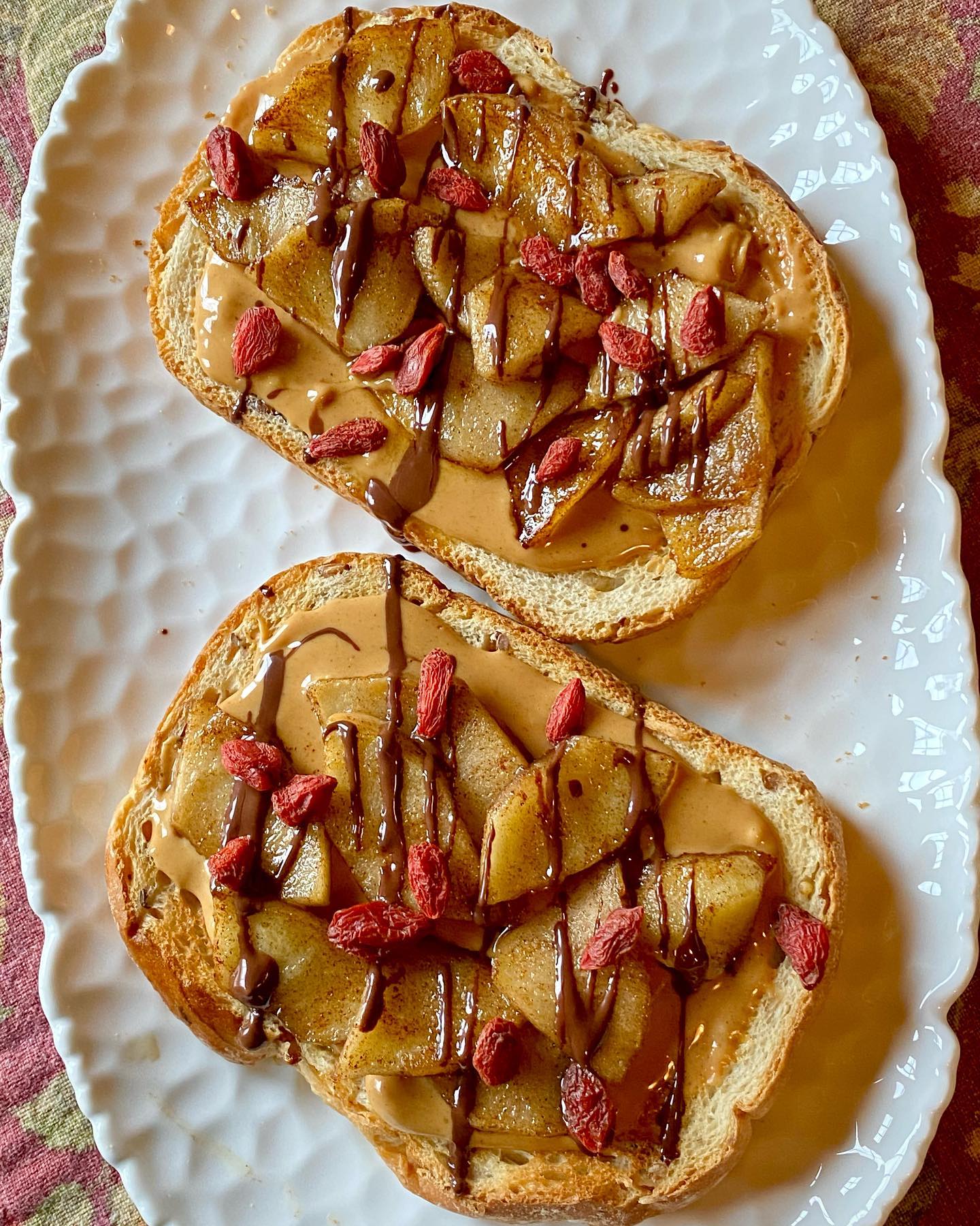 Caramelized Apple Peanut Butter Toast with Chocolate Drizzle