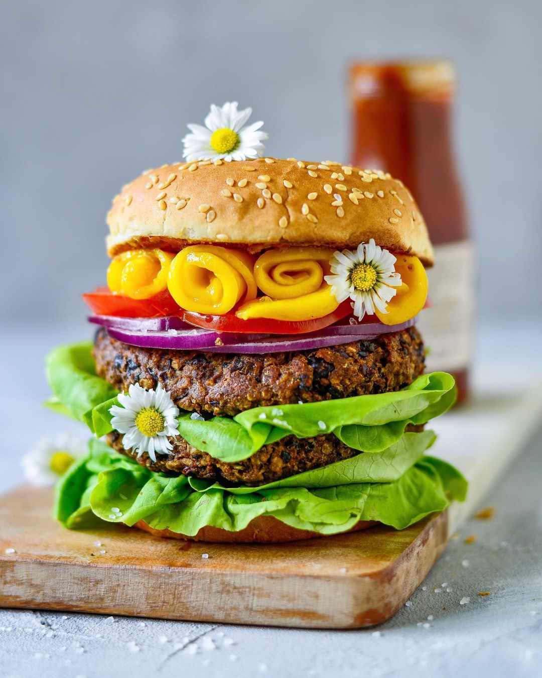 Vegan Black Beans Burger with Bbq Sauce & Sweet & Juicy Mango Roses