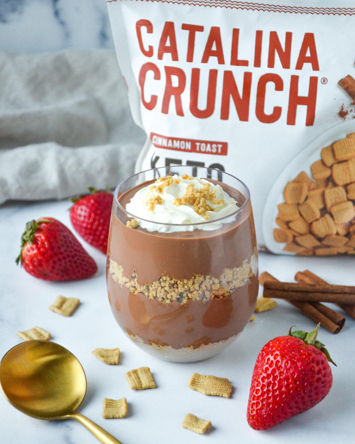 Healthy Chocolate Cheesecakes with Catalina Crunch