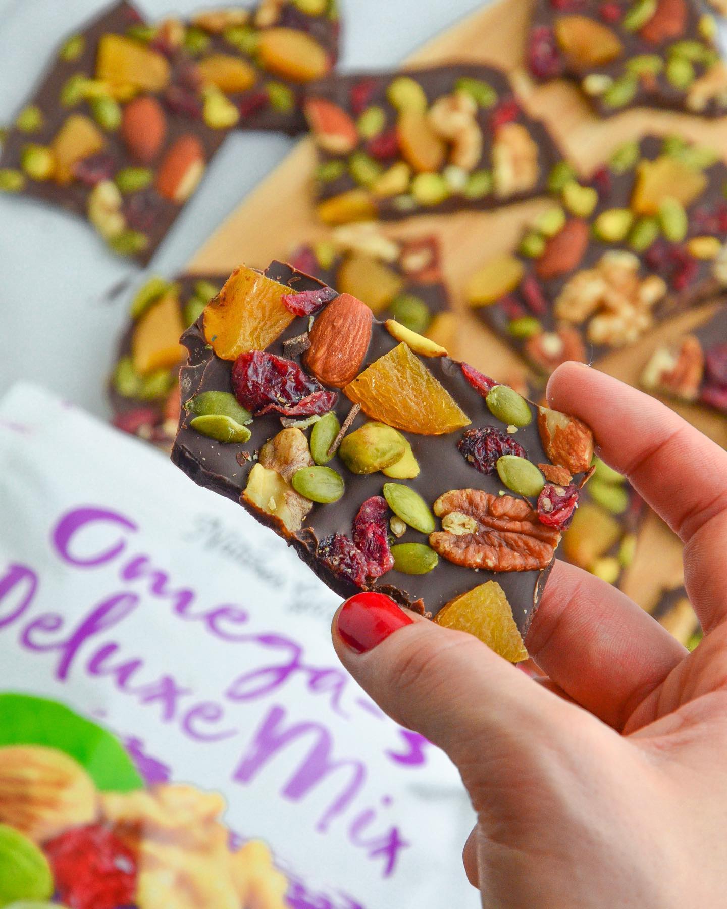 Chocolate Bark with Omega-3 Deluxe Mix