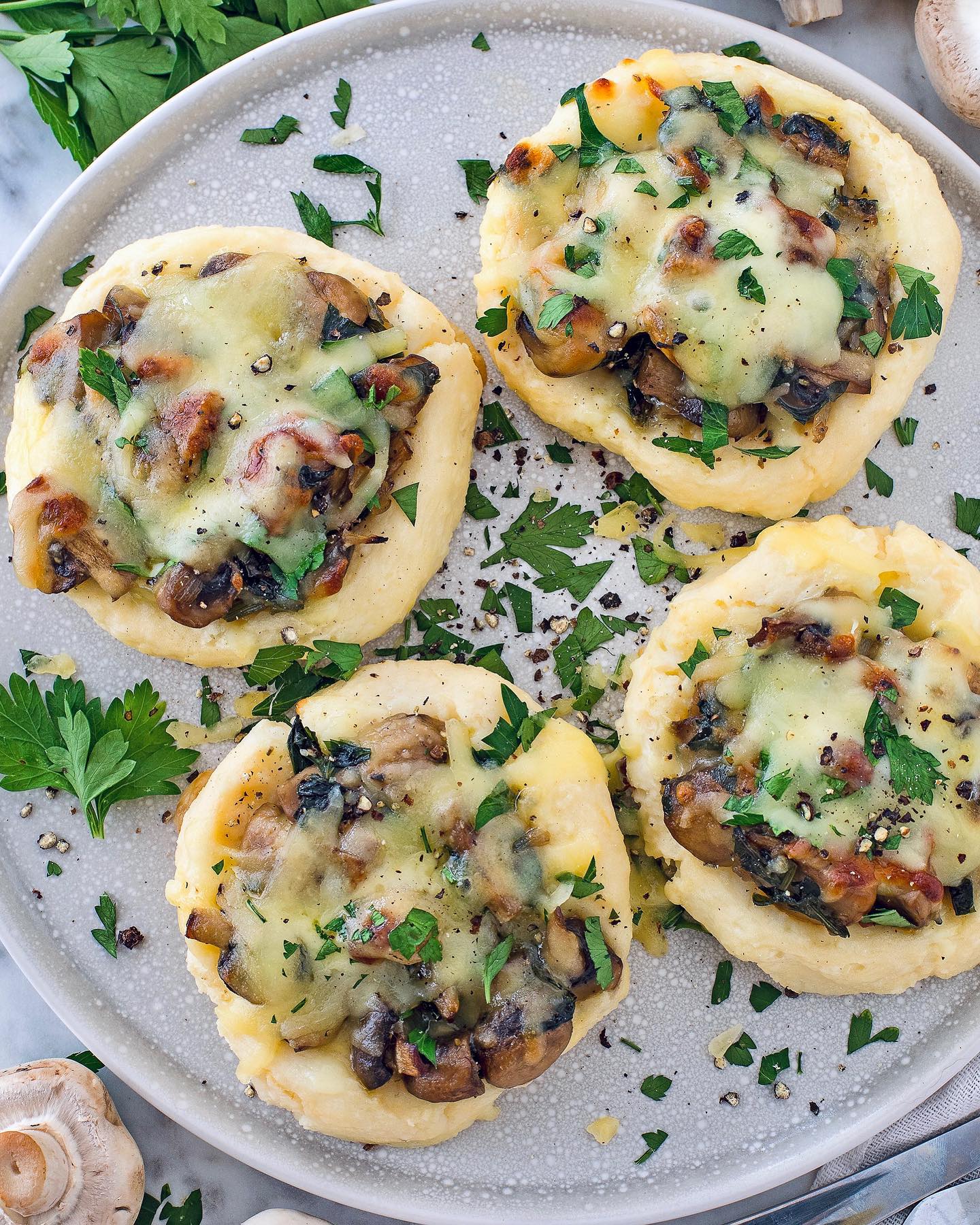 Creamy Mushroom Mashed Potato Nests