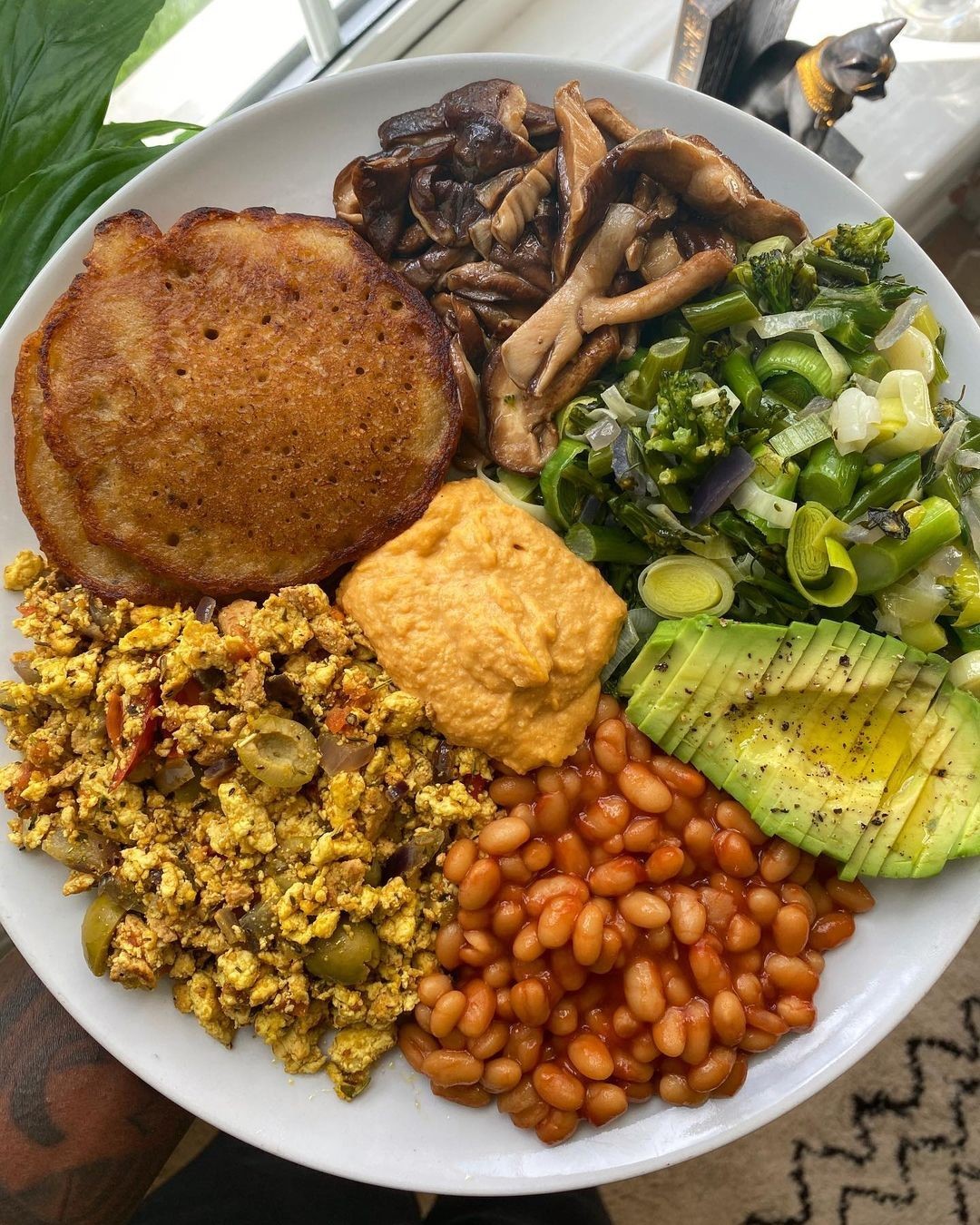 Vegan Scrambled Tofu and Veggie Bowl