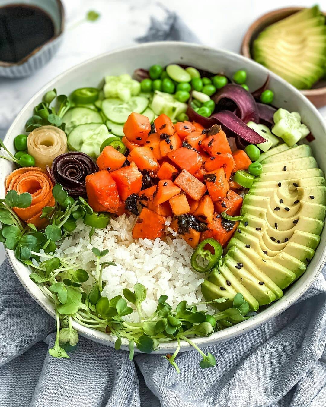Vegan Poke Bowl with Papaya Marinade