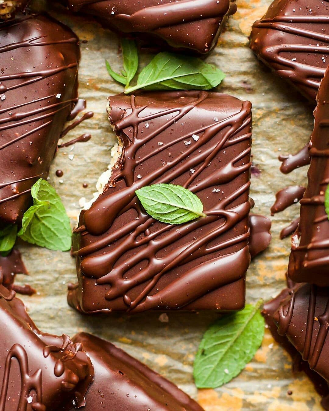 No-Bake Mint Chocolate Bars