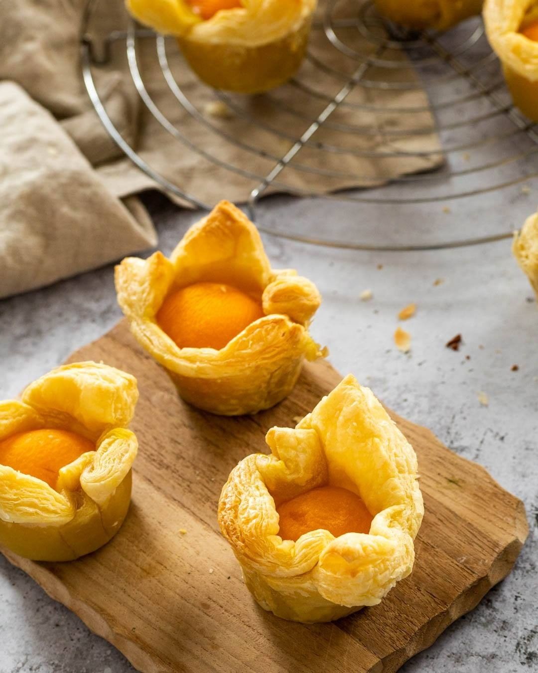 Vegan Apricot Custard Cups