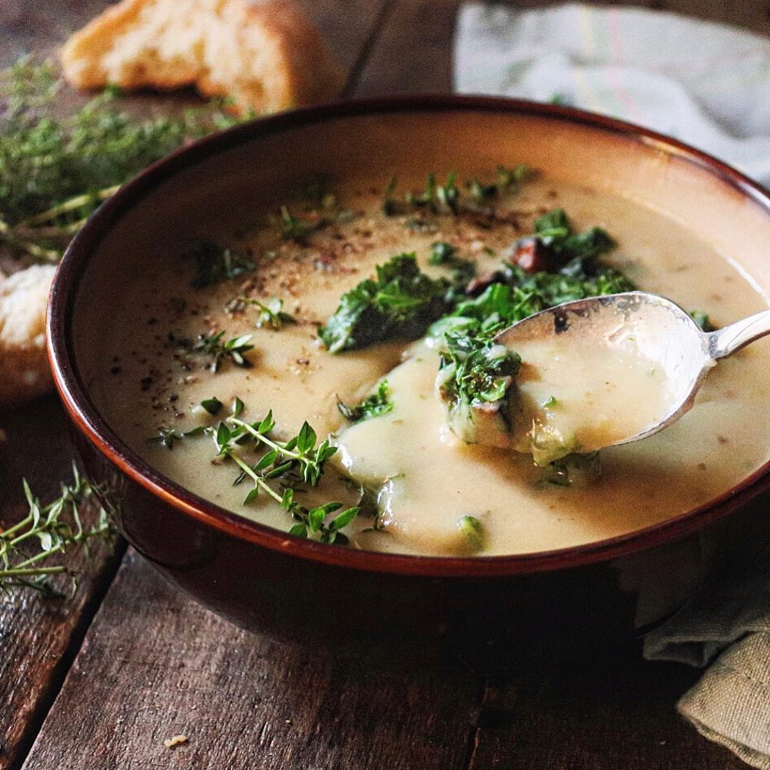Creamy Vegan Potato Leek Soup