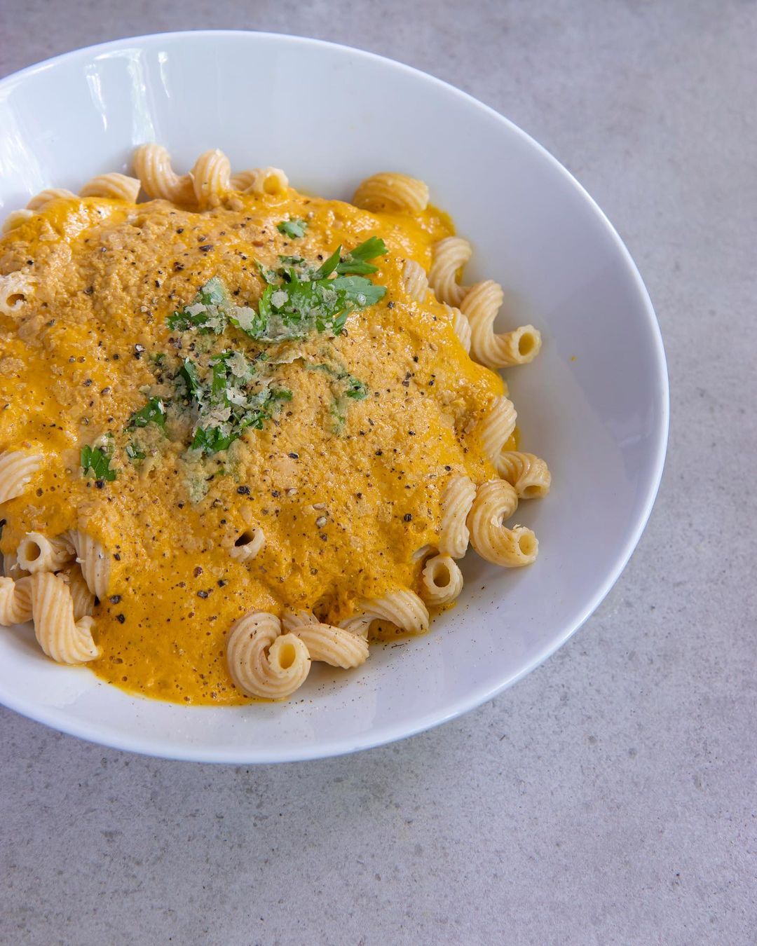 Creamy Tomato Cashew Pasta