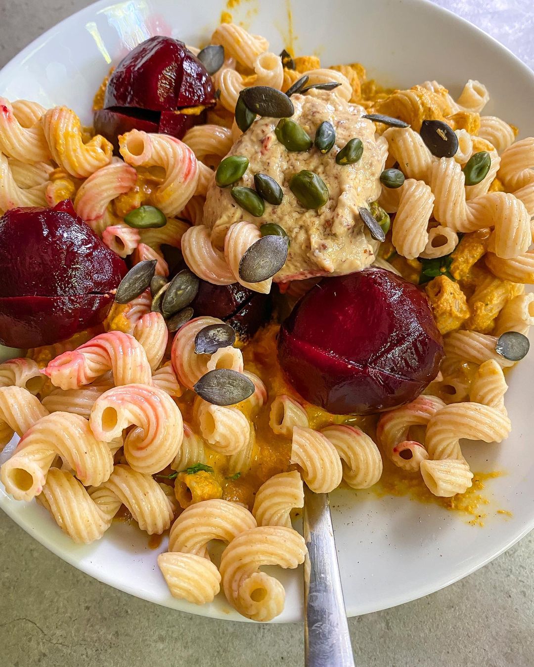 Creamy Tomato Cashew Pasta