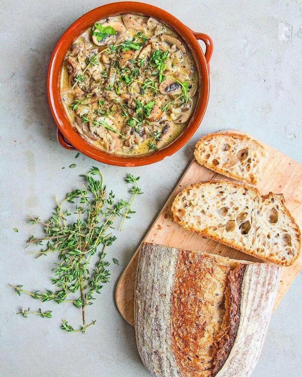 Creamy Mushroom with Thyme