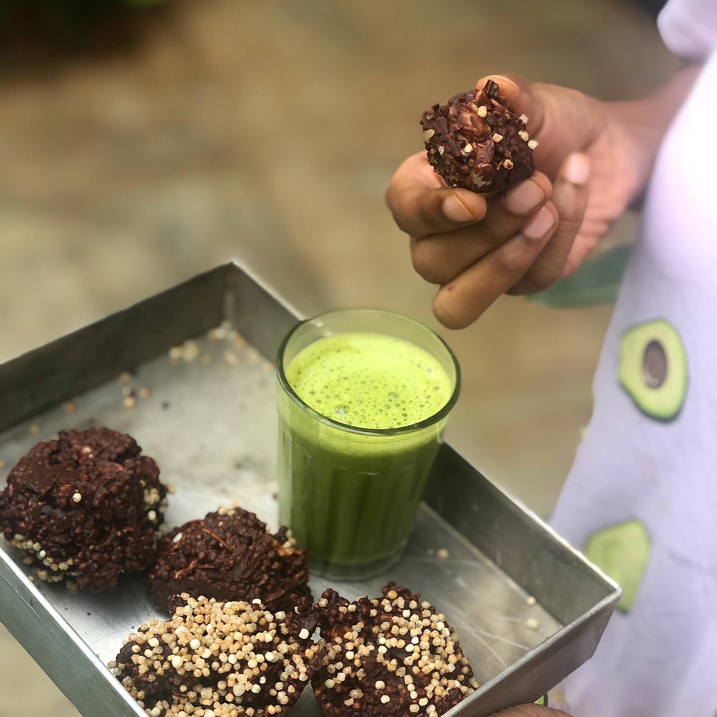 Simple Chocolate Crackle with Quinoa Puffs