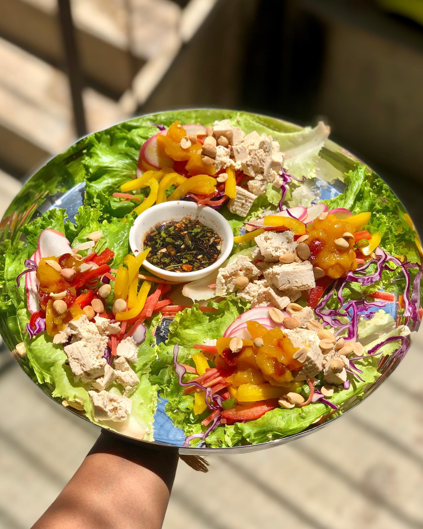 Fresh and Colorful San Chow Bow with Mango-Chilli Jello Dressing