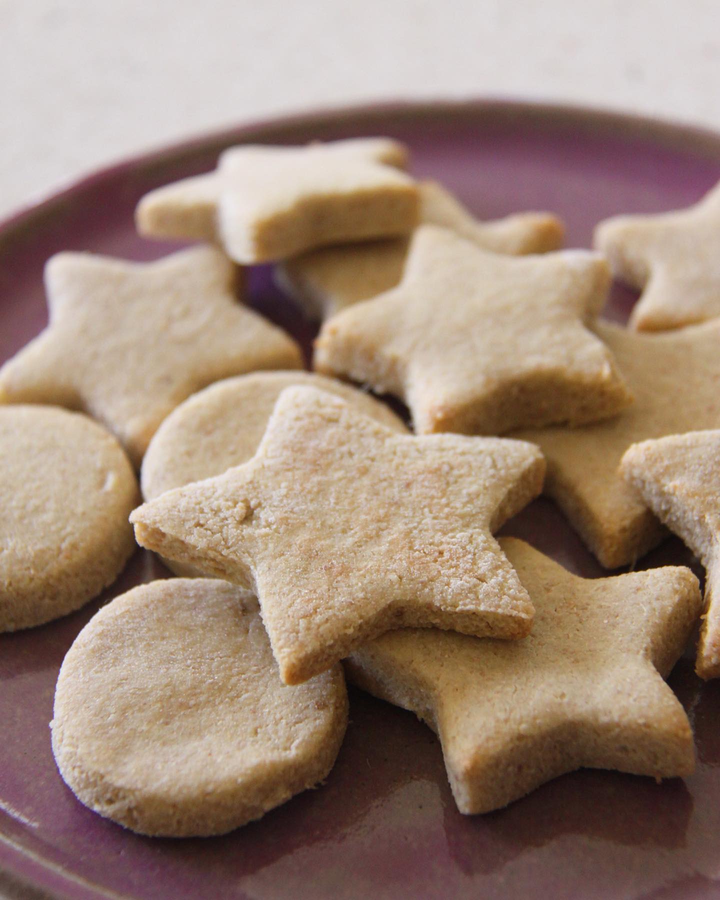 Almond Cookies with a Citrus Twist