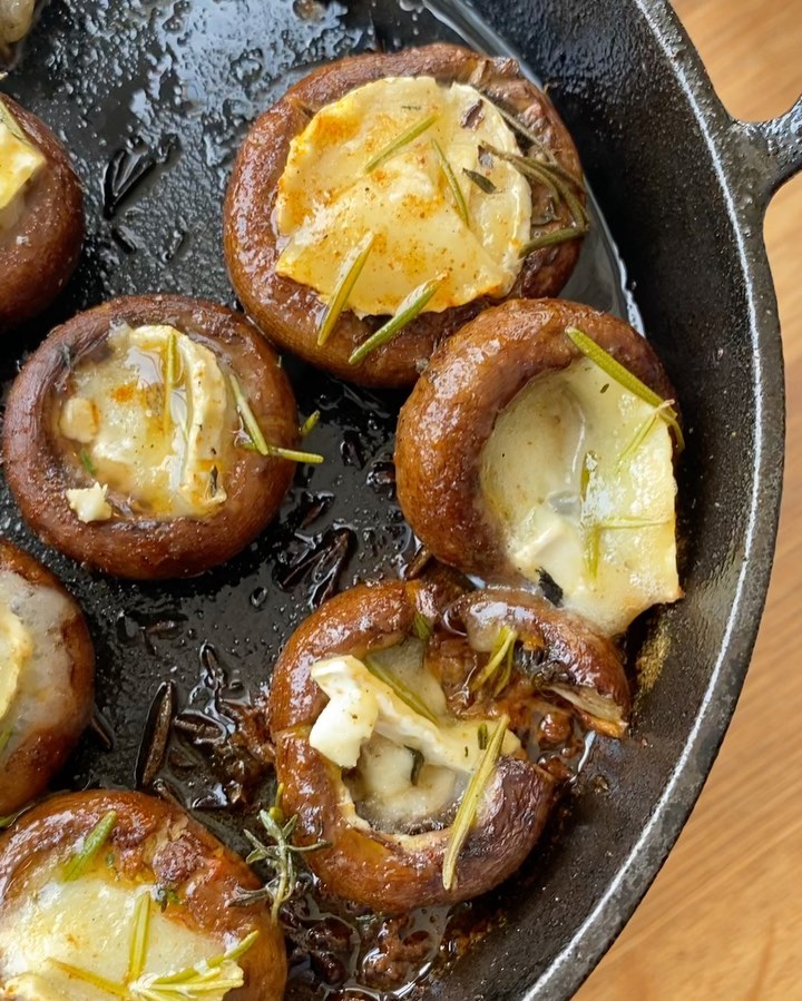 Grilled Stuffed Mushrooms with Herbs and Cheese