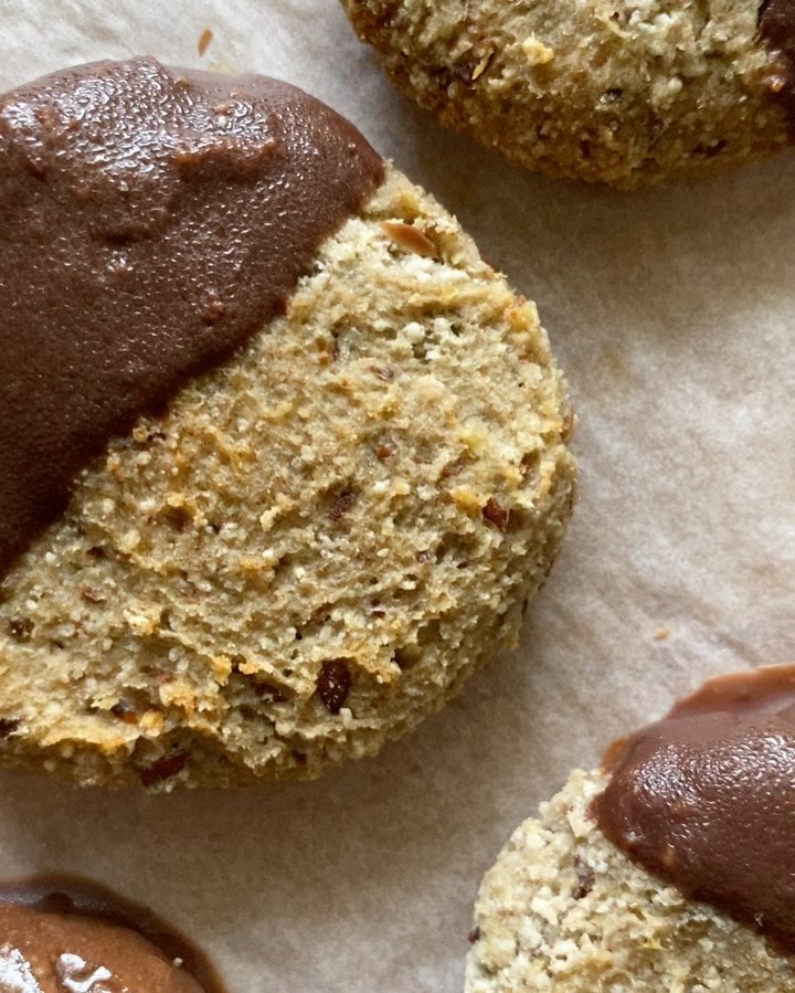 Vegan Date-Sweetened Buckwheat Cookies