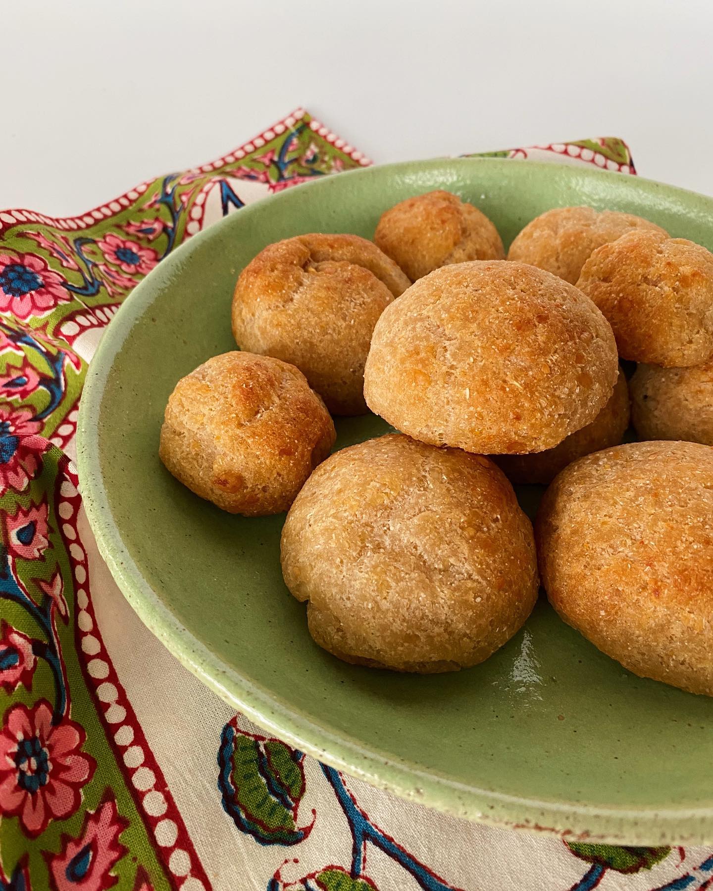 Cheesy Tapioca Chipa