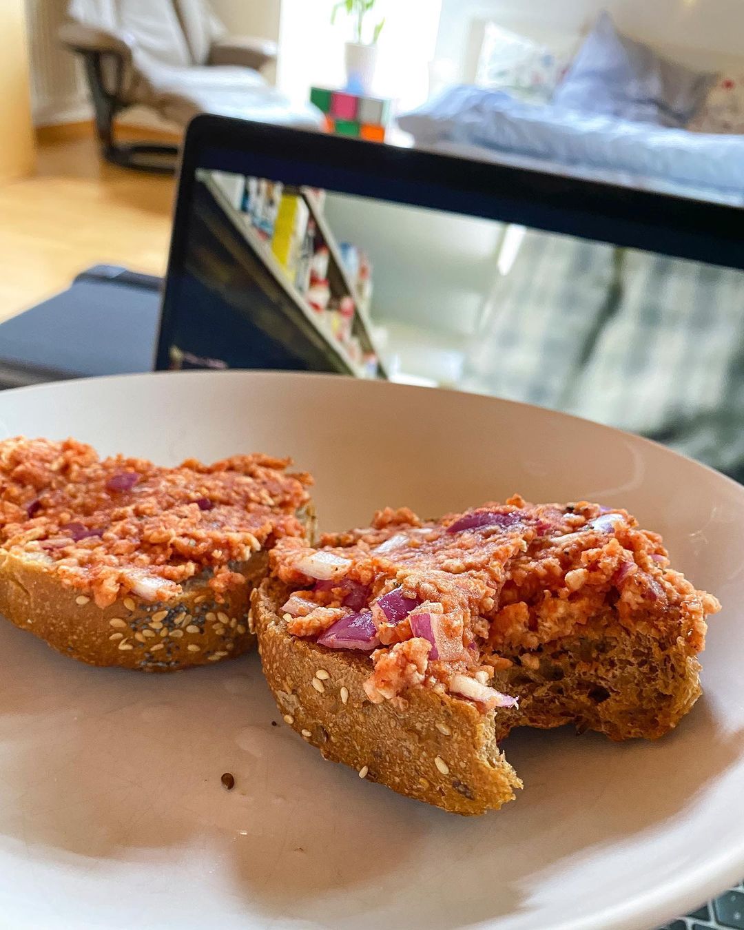 Vegan Mett