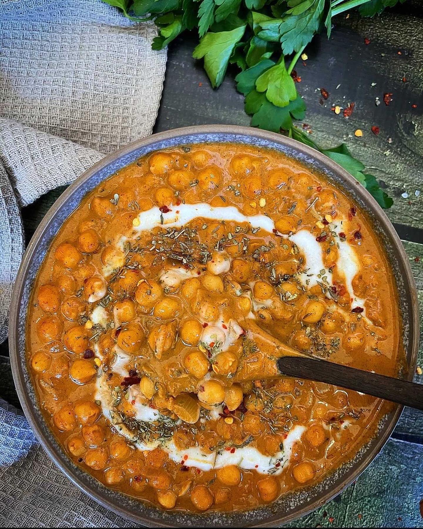 Spicy Chilli Butter Chickpea