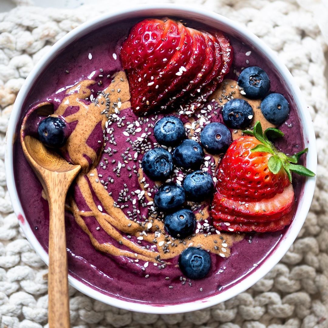 Açai Mixed Berry Smoothie Bowl
