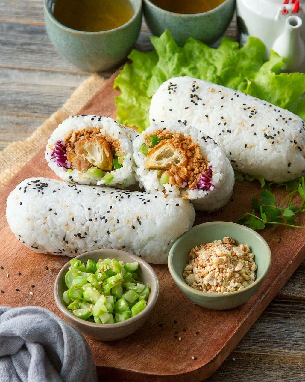 Stuffed Rice Rolls