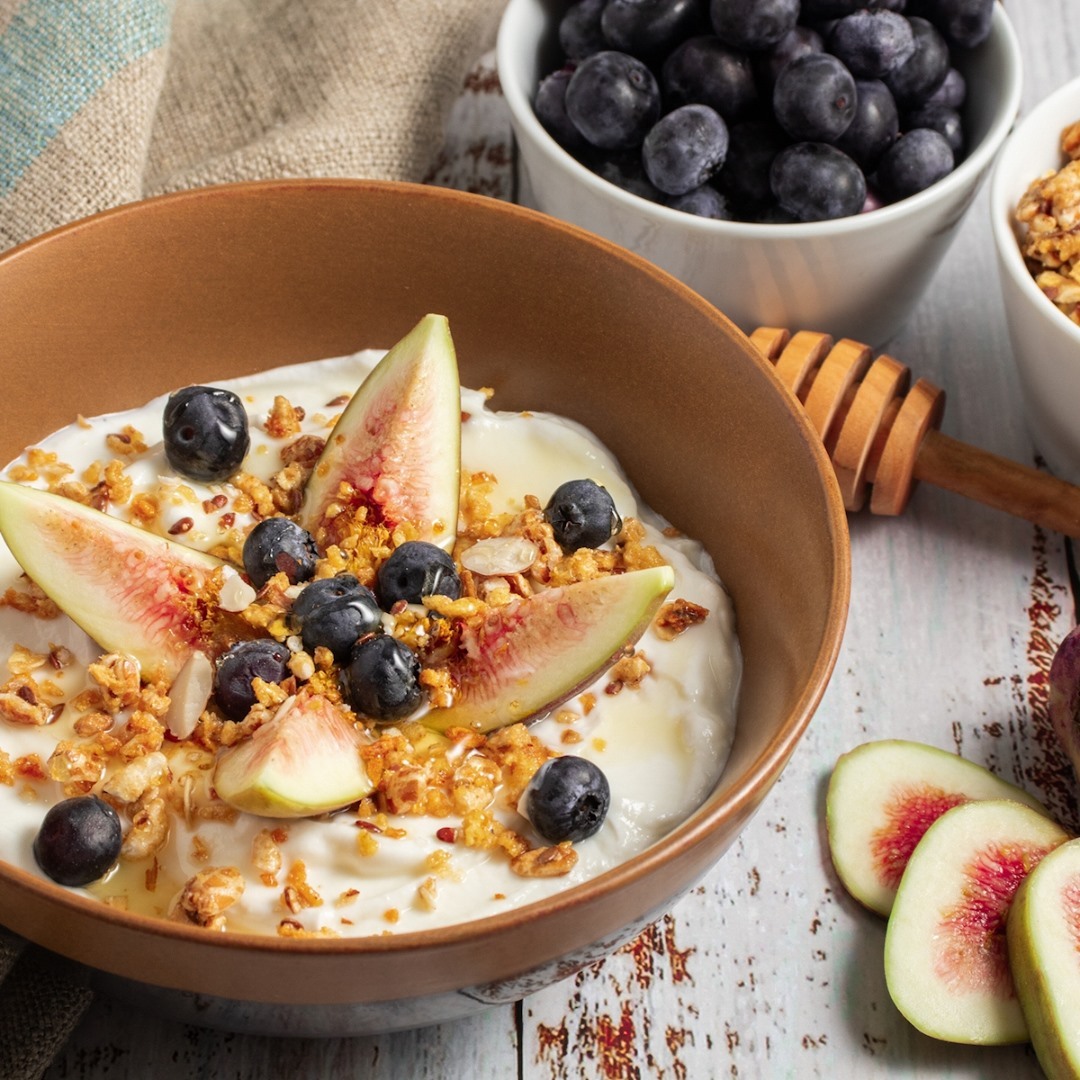 Magic in This Fig & Honey Yogurt Bowl