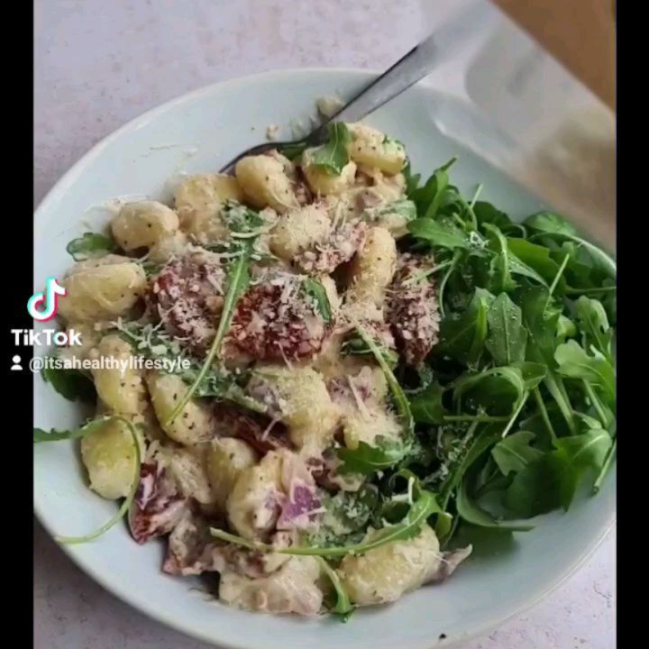 Creamy Sundried Tomato Gnocchi