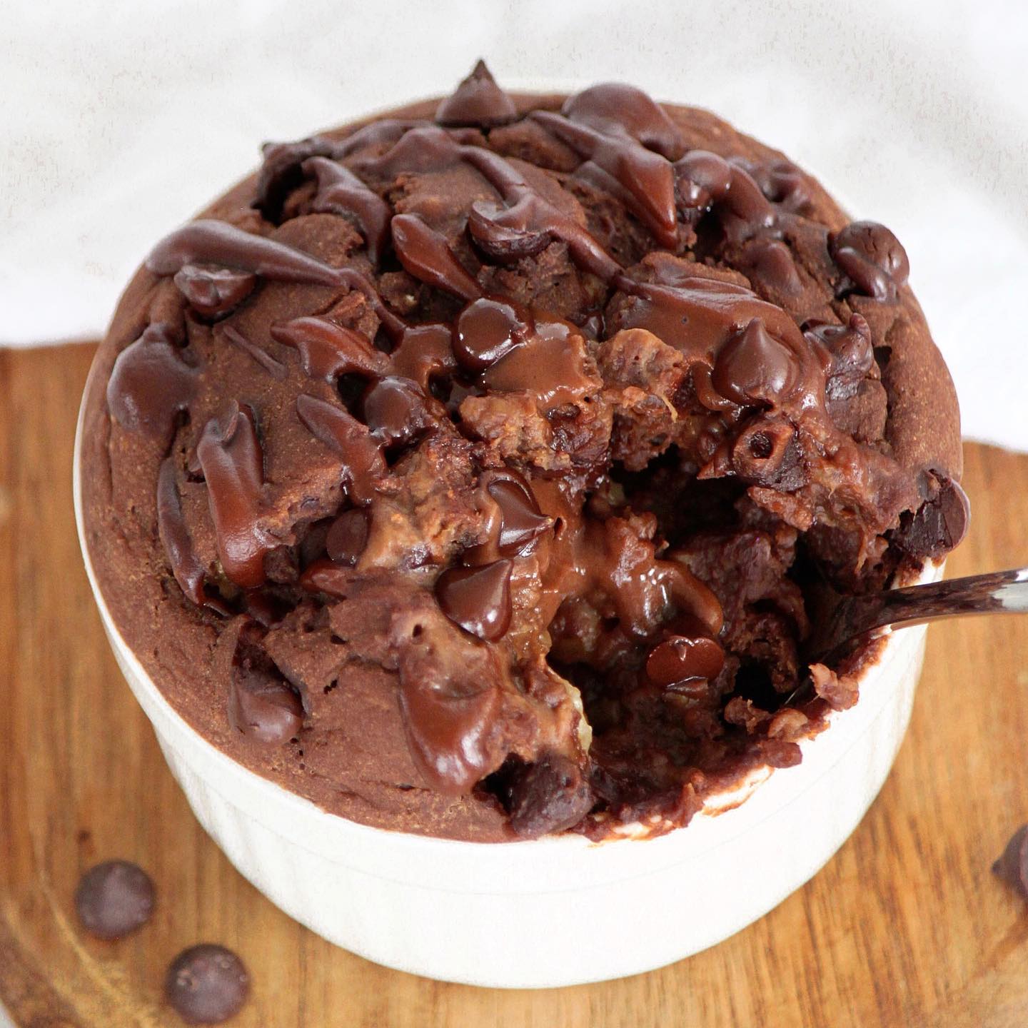 Gooey Chocolate Protein Baked Oats