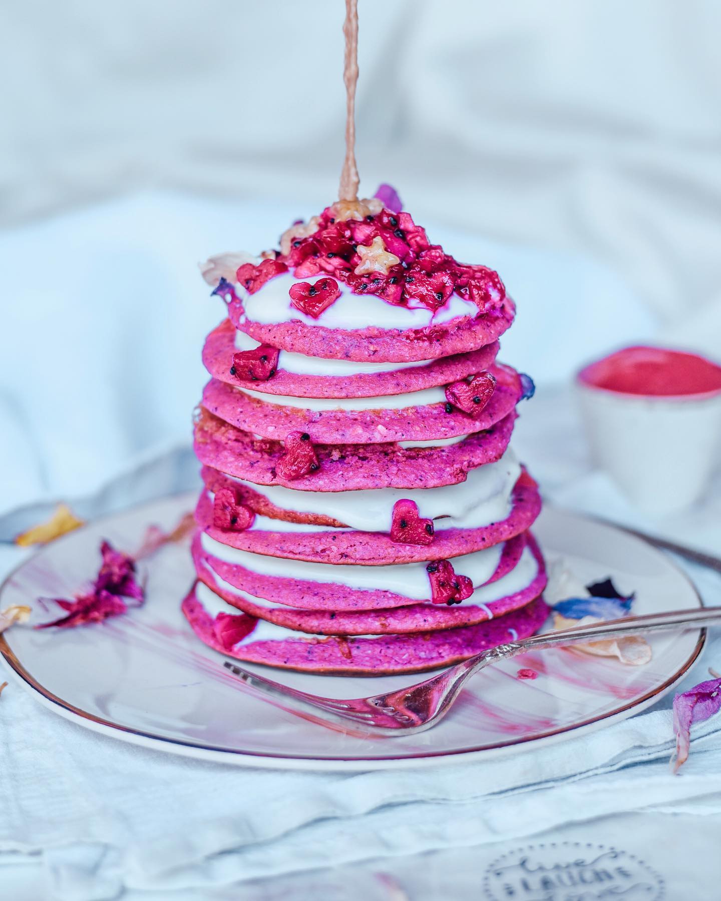Vibrant Pink Pitaya Breakfast Pancakes