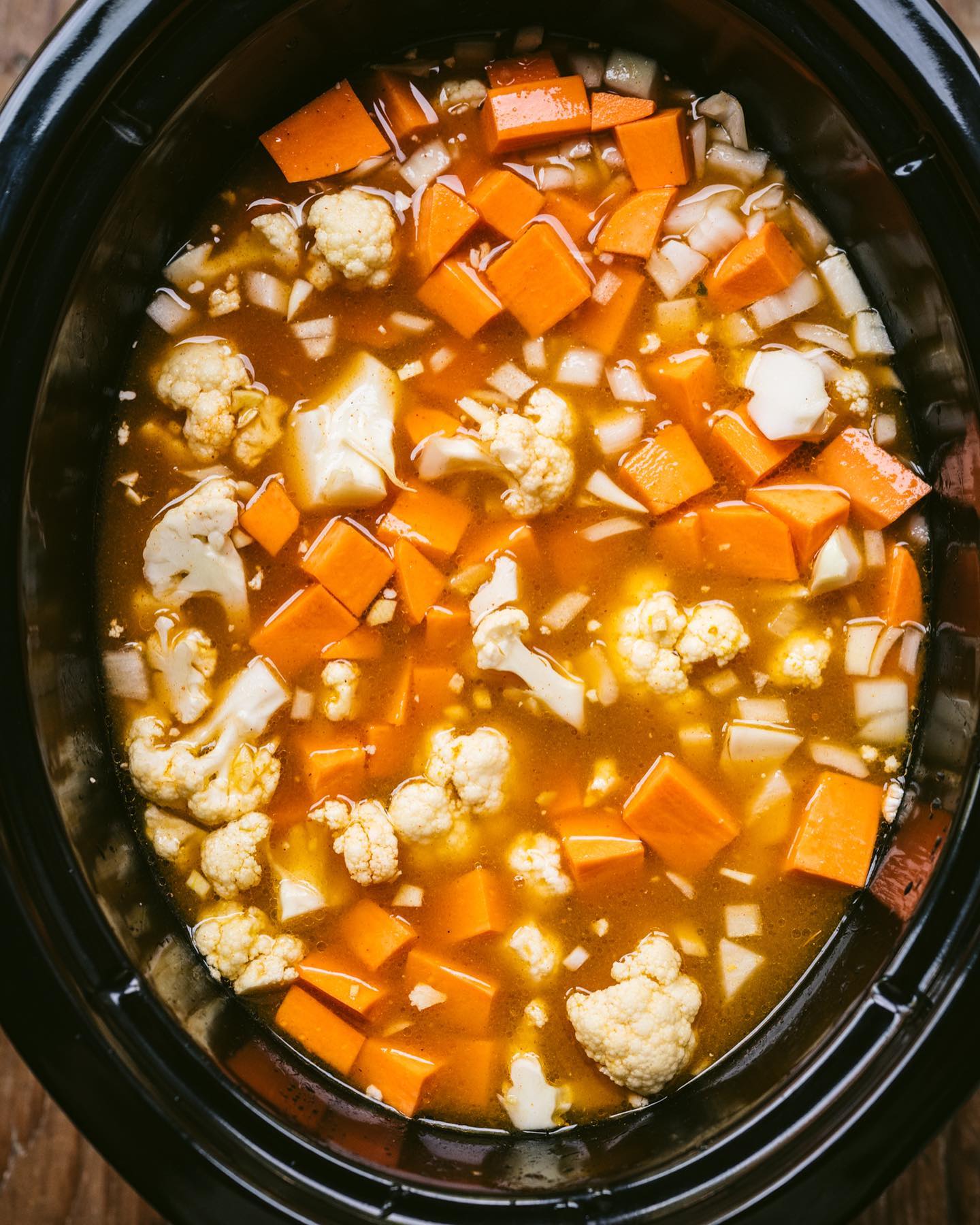 Slow Cooker Sweet Potato & Cauliflower Soup (Vegan)