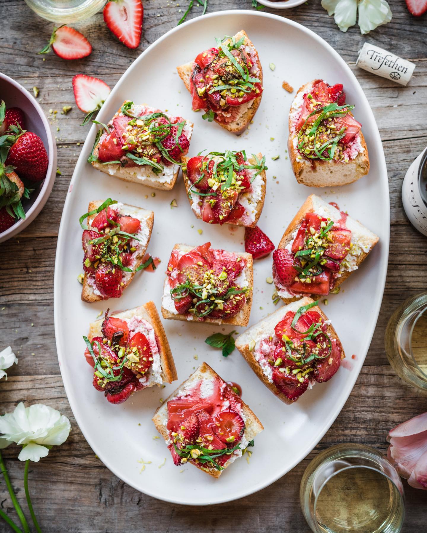 Roasted Balsamic Strawberry Crostini