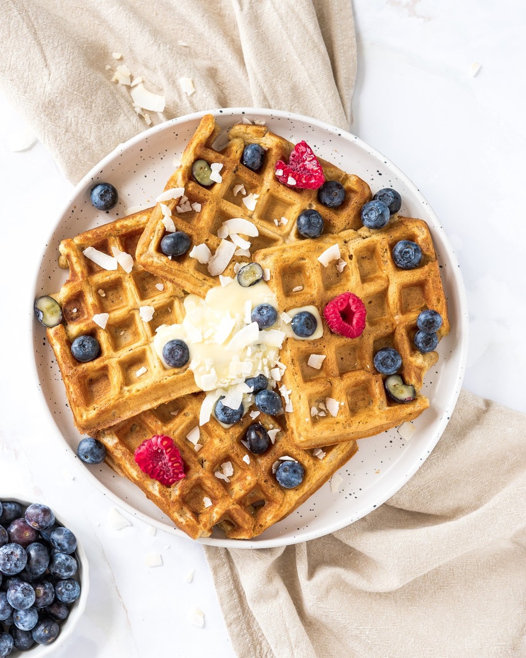 Fluffy and Crunchy Vegan Waffles