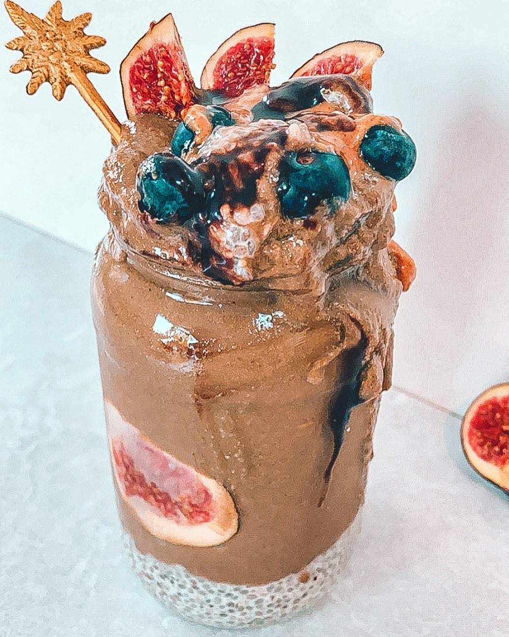 Double Chocolate Smoothie and Chia Pudding Brekkie