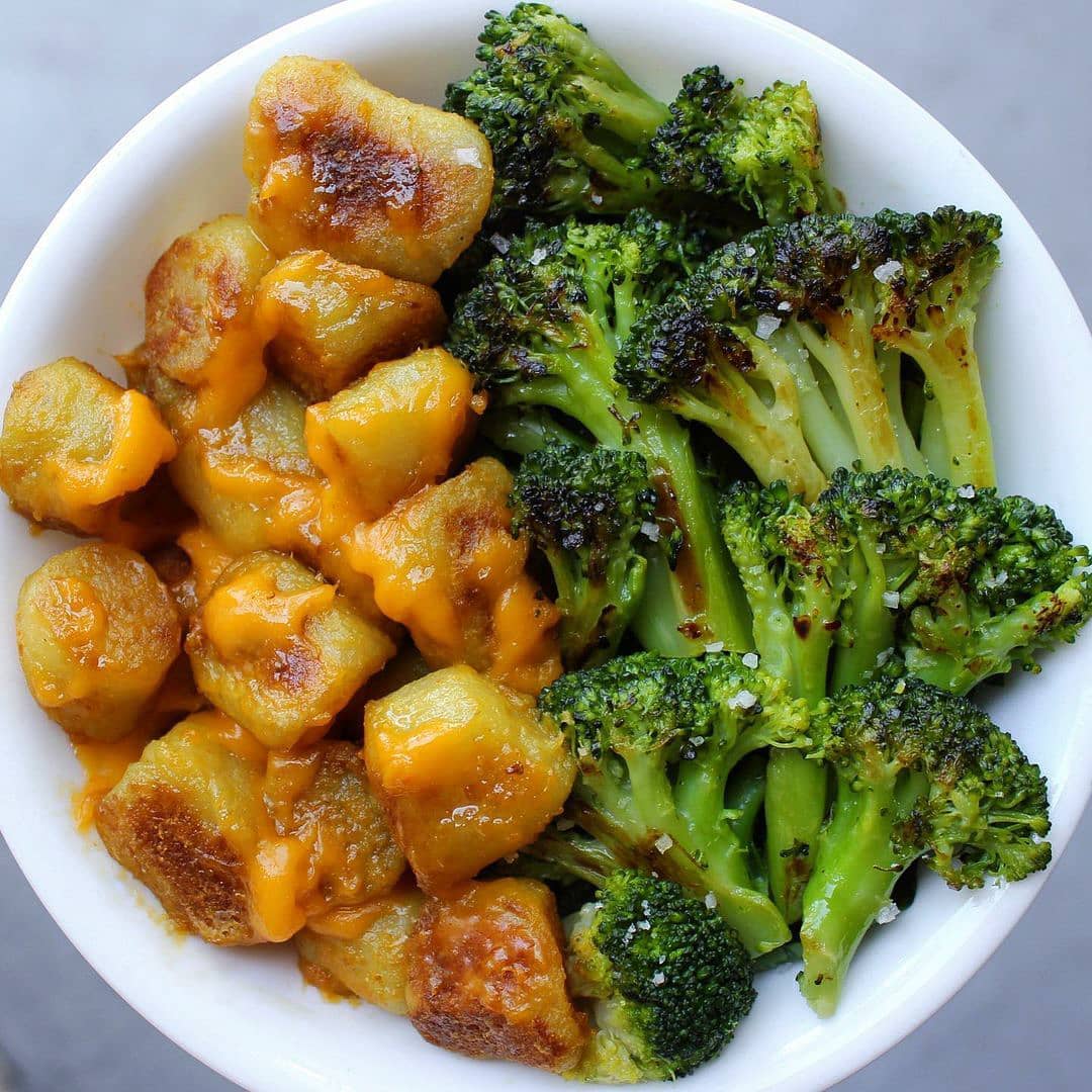 Crispy Cheesy Cauliflower Gnocchi with Broccoli