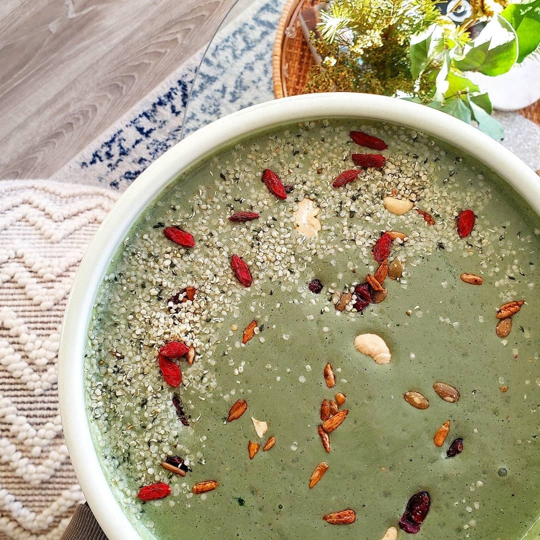 Energy-Packed Almond Milk Smoothie