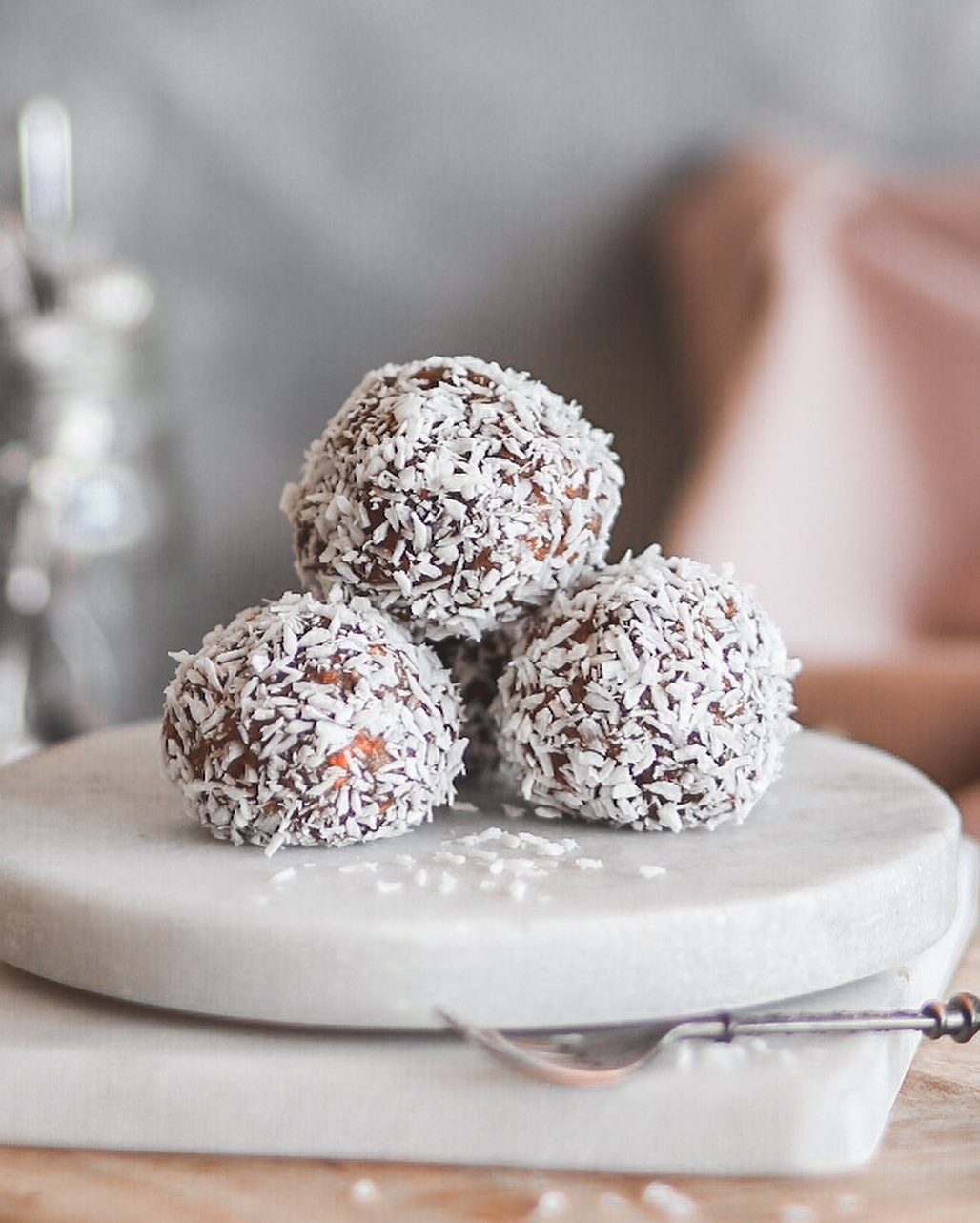 Vegan Cream Cheese-Filled Carrot Cake Bliss Balls