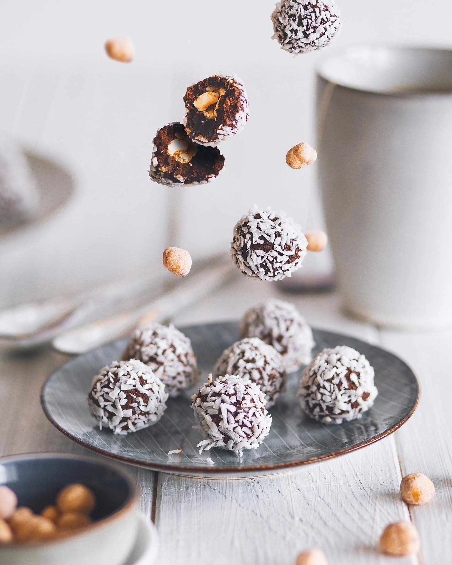 Vegan Hazelnut Chocolate Truffles