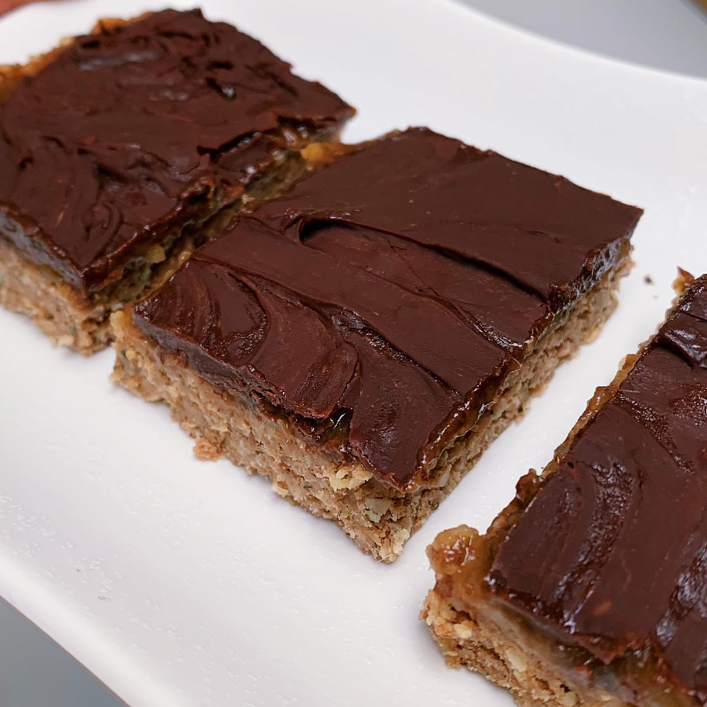 Millionaire Shortbread Protein Bars 🍫💚