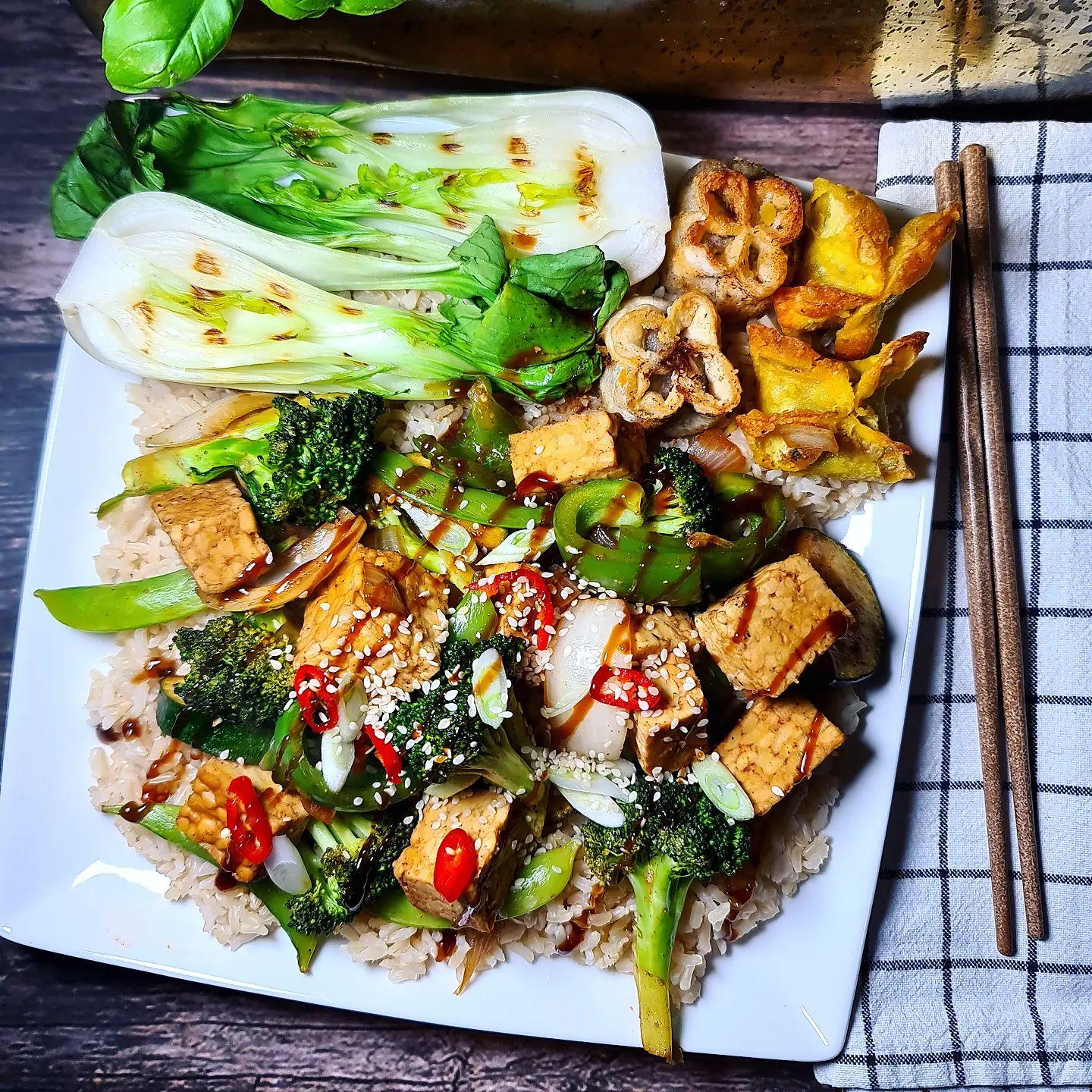 Tempeh and Vegetable Stir Fry with Pak Choi and Rice