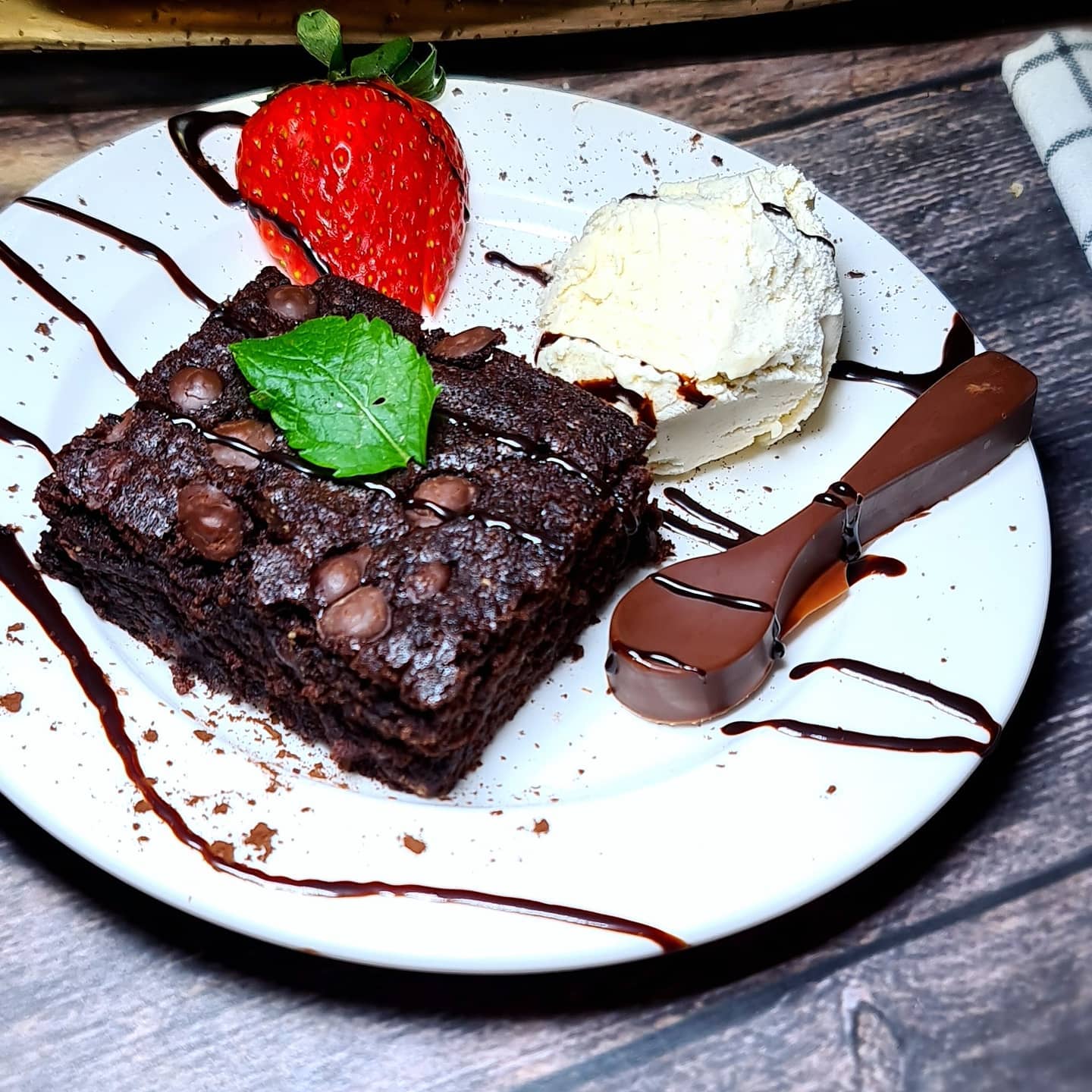 Chocolate Chip Brownie with Vanilla Ice Cream & Salted Chocolate Spoon