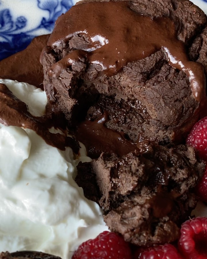 Vegan Protein Chocolate Pudding Cake